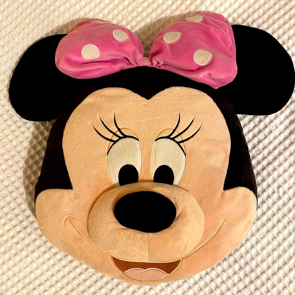 Minnie Mouse Pillow